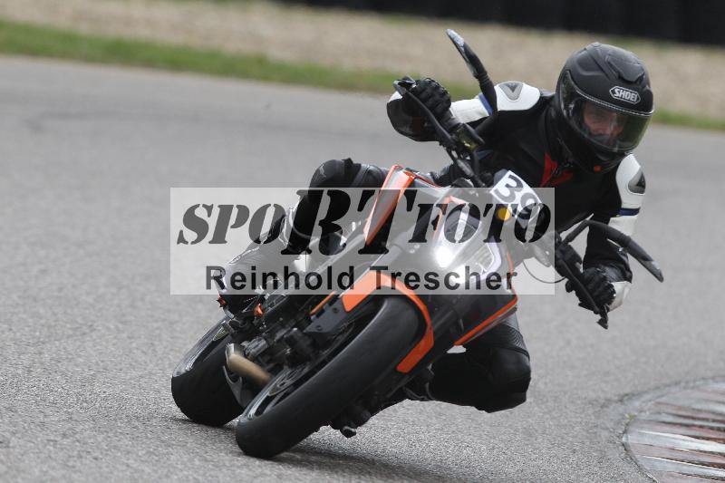 Archiv-2025/10 23.04.2025 Cornu Master School ADR/rot-rouge/39